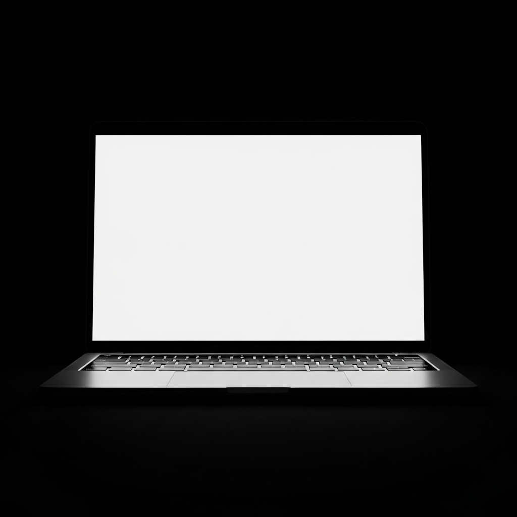 Un ordinateur portable sur fond noir.
